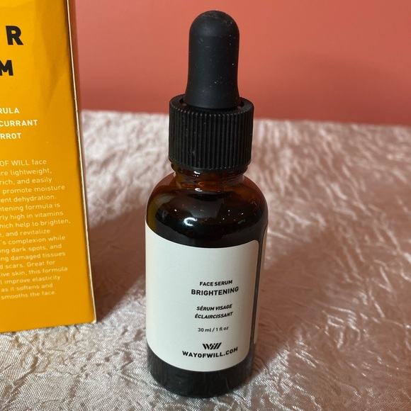 NEW Serum - Face Brightening - Picture 2 of 6